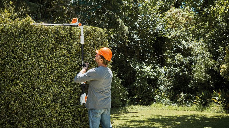 Stiftung Warentest kürt Stihl HLA 56 zur besten LangstielHeckenschere