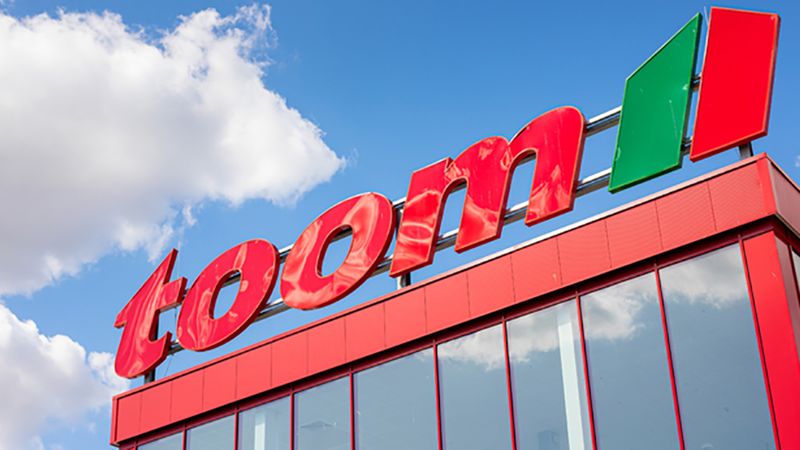 Toom erhöht freiwillig Löhne und Gehälter