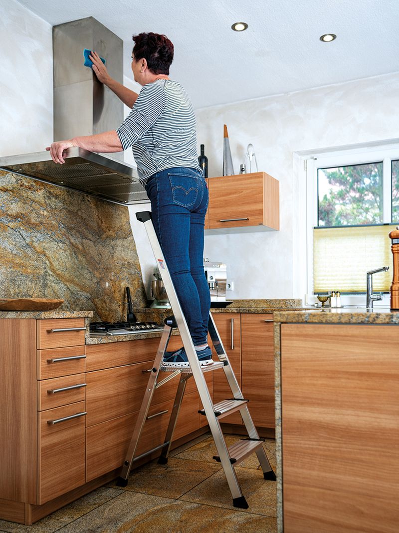 KRAUSE Safety. Erfahren Sie 
    <a class="content-link" href="https://www.krause-systems.de/produkte.html" target="_blank" title="Die Produkte von KRAUSE" rel="noopener">hier</a>
 
    <a class="content-link" href="https://www.krause-systems.de/sonderloesungen-aus-aluminium/industrie-anlagenbau/arbeitsbuehnen-fahrbar.html" target="_blank" title="Fahrbare Arbeitsbühnen von KRAUSE" rel="noopener"> </a>
mehr!