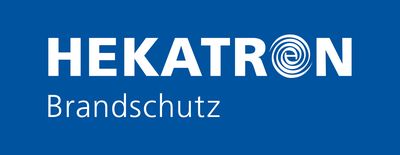 Das Bild zeigt das Logo von Hekatron Brandschutz auf blauem Hintergrund.