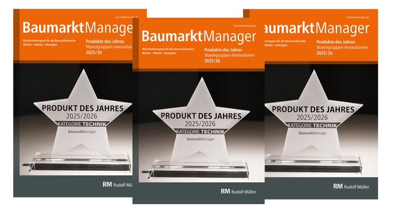 Das Bild zeigt das Cover des Magazins "BaumarktManager" mit dem Hauptmotiv einer Stern-Trophäe, die als "Produkt des Jahres 2025/2026" in der Kategorie Technik ausgezeichnet wurde.