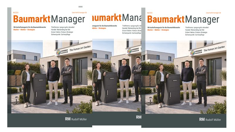 Cover des BaumarktManager Magazins 2023 mit vier Personen vor einem modernen Gebäude.