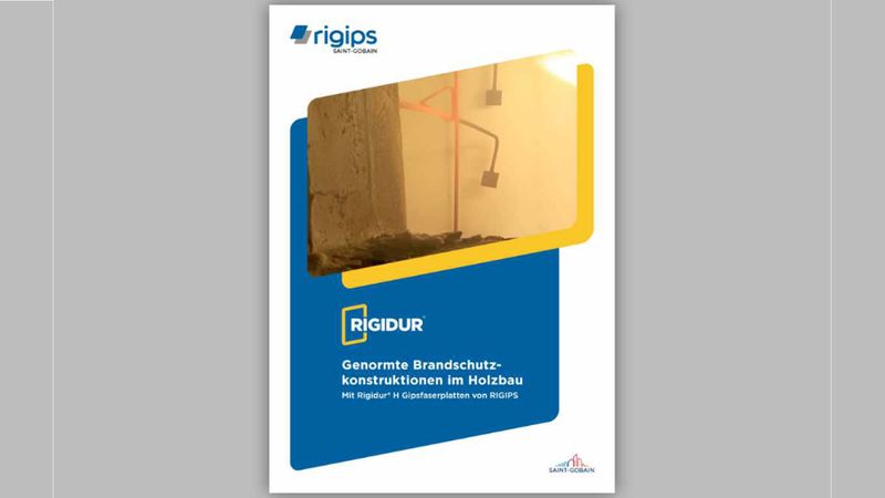 Vorderseite einer Rigips/Saint-Gobain Produktbroschüre mit blau-gelbem Layout. Deutlich lesbar ist der Titel "Rigidur – Genormte Brandschutzkonstruktionen im Holzbau" und ein Foto einer Baustelle bzw. Brandschutzkonstruktion im Innenraum ist zu sehen.