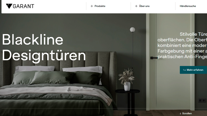 Eine elegante Darstellung von GARANT Blackline Designtüren in einem modern eingerichteten Schlafzimmer mit G-TEC Oberflächentechnologie, die durch eine supermatte Optik und Anti-Fingerprint-Eigenschaften überzeugt.