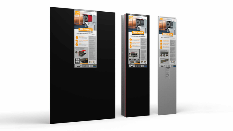 Eine Übersicht der verschiedenen Selitherm Rollladenkasten-Dämmung Systeme, präsentiert als drei unterschiedliche Produktausführungen mit detaillierten Informationsaufklebern zur thermischen Isolierung von Rollladenkästen.