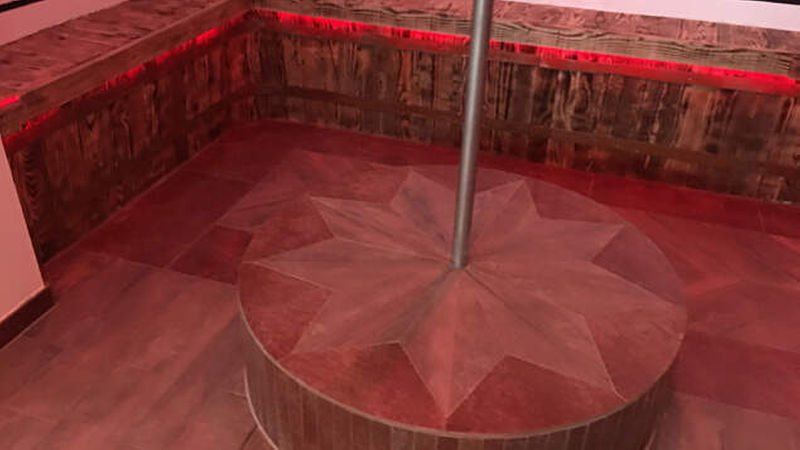 Jedes Stück wurde aus 60 x 60er Fliesen geschnitten. (Foto: sg)<br>                                