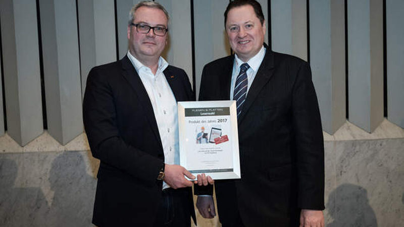 Platz drei ging an die PCI Augsburg und Christian Kemptner sowie Dr. Josef Felixberger mit dem Live-Chat auf der neuen PCI-Homepage.