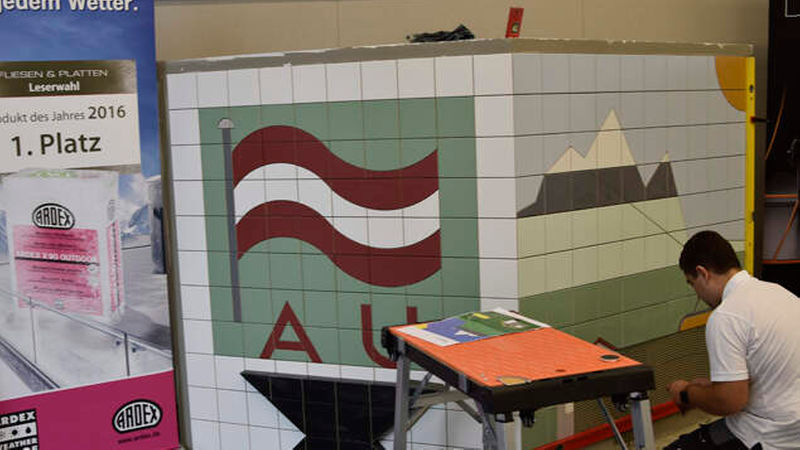 ... oder die östereichische Flagge.