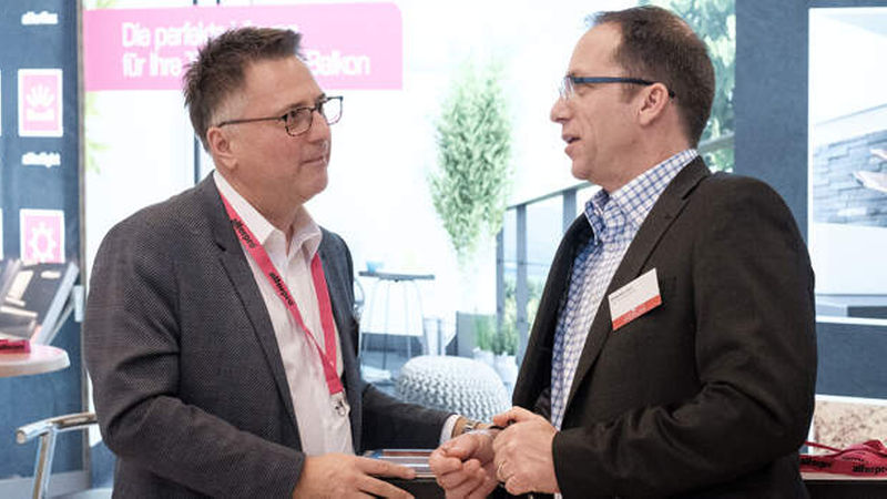 Christian Grünendahl (links) und Alexander Herr plauderten auch über Branchennews.