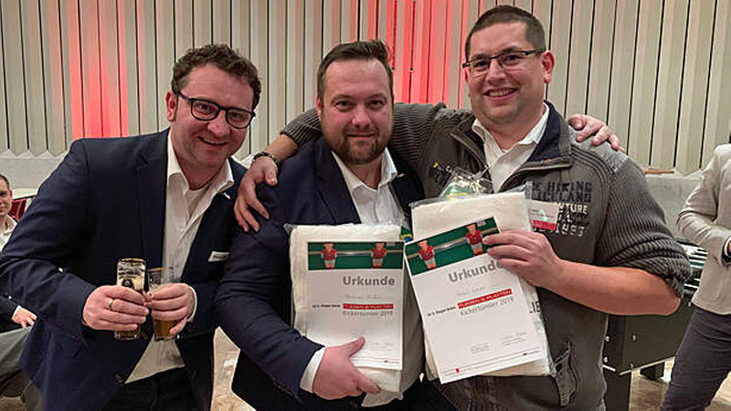 Christian Milles (Mitte) und Robert Zirwes (rechts) holten sich im kleinen Finale Rang drei. 