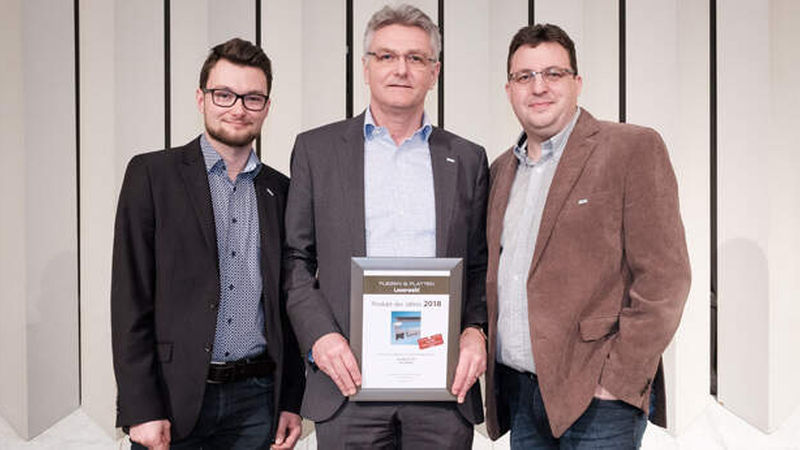 Gutjahr-Geschäftsführer Ralph Johann (Mitte) mit seinem Sohn und Auszubildenden Jannik Johann (links) und Produktmanager Rayc Wulst