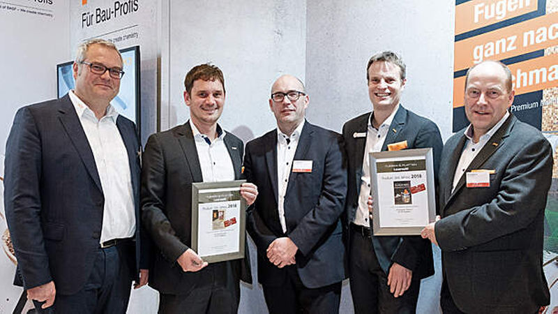 Die PCI-Herren mit beiden Urkunden: Christian Kemptner, Abteilungsleiter Marketing Kommunikation PCI Europa, Manuel Rez, Head of Marketing Management PCI Group, Gebietsleiter Stephan Owsianski, Thorsten Leppler, Produktmanager Fliesenverlegesysteme PCI Europa, und Dirk Waratinski, Außendienst