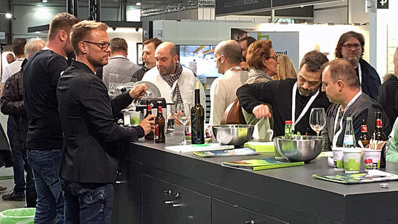 An Tag ein der Expo-K im Kölner Xpost verzeichnete Codex bereits zahlreiche Besucher am Stand. (Fotos: sg)