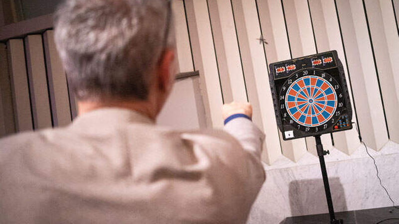 Kein F+P Fliesen und Platten Forum ohne Sport! Diesmal gab es ein Dart-Turnier ...