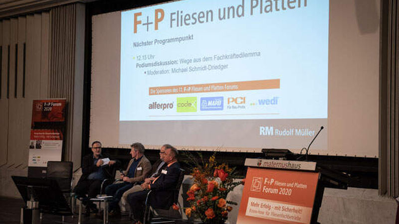 Diskutiert wurde auch, und zwar über das Fachkräftedilemma plus Rückkehr der Meisterpflicht.