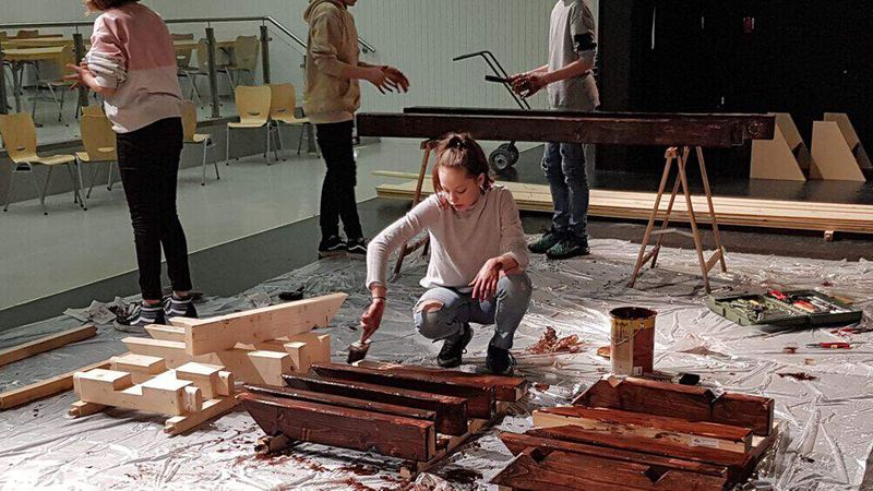 Die Klempnerwerkstatt für den Schulhof, biologischer Holzschutz