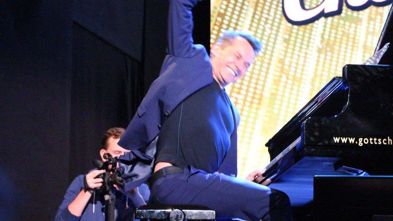 Spengler Charity Gala (13)