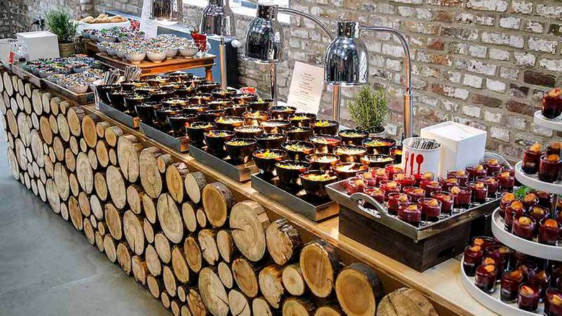 Für kulinarische Highlights sorgte Kirberg Catering (Foto: Detlef Szillat/immobilienmanager)