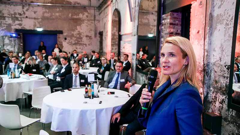 Julia Erdmann, JES, präsentierte provokante Thesen zur Quartiersgestaltung (Foto: Detlef Szillat)