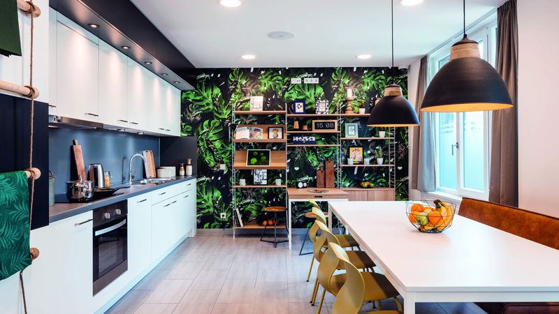 Common Kitchen im Urbanum – Uninest Student Residence in Frankfurt-City