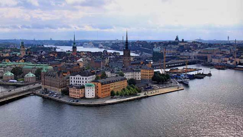 Stockholm: 13,3 Prozent Mietwachstum können sich sehen lassen. In Schwedens Metropole sind die Renditen mittlerweile auf 3,5 Prozent gesunken (Foto: Detlef Menzel/Pixelio.de)