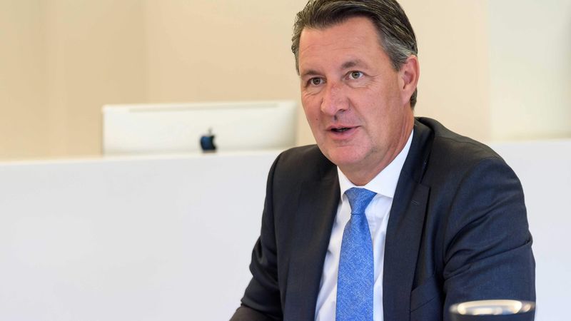 Stefan Bauer, Geschäftsführer BNP Paribas Real Estate GmbH: „Einige Eigentümer von Büroimmobilien in der Innenstadt haben die Vermarktungsaktivitäten reduziert oder eingestellt, weil sie ihre Flächen mehrfach vermieten könnten.“(Foto: Vincent Rieger)