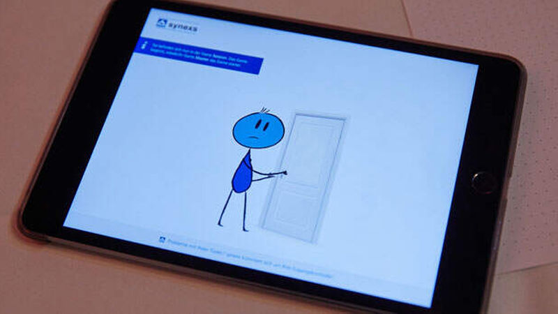 Das Publikum musste "Ralf" durch einen Parcour führen und konnte in unterschiedlichen Schwierigkeitgraden unter anderem erfahren, wie sich Stress aufs Team auswirkt.