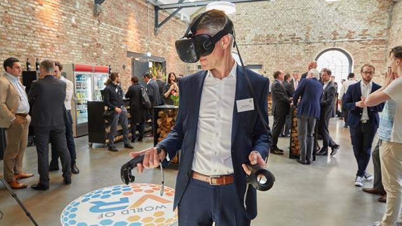Virtual Reality zum Ausprobieren gab es beim Gipfeltreffen von imFokus Digitalisierung (Foto: Axel Schulten)