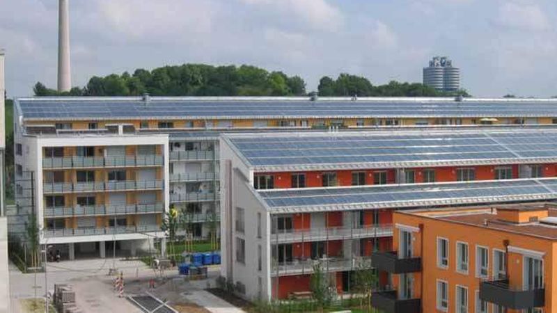 Moderne Wohnbebauung am Ackermannbogen in München (Bild: Landeshauptstadt Mäünchen)