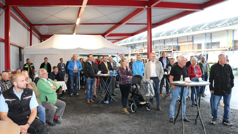 Gäste und Mitarbeiter von DDM Vogt.