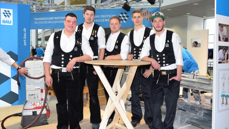 Teammitglieder 2017. Bild: Zimmerer Nationalmannschaft