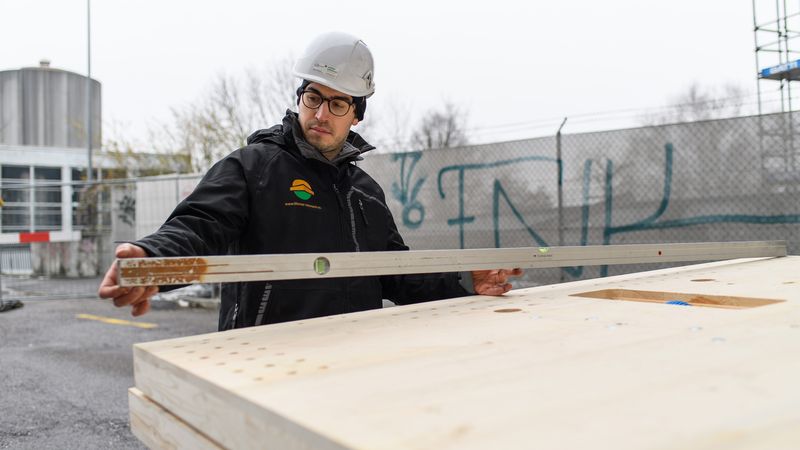 Montage Brücke. Foto: Blumer-Lehmann AG