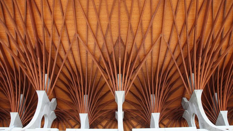 Fussballstadion Felcsút Rubner Holzbau Montage (4)