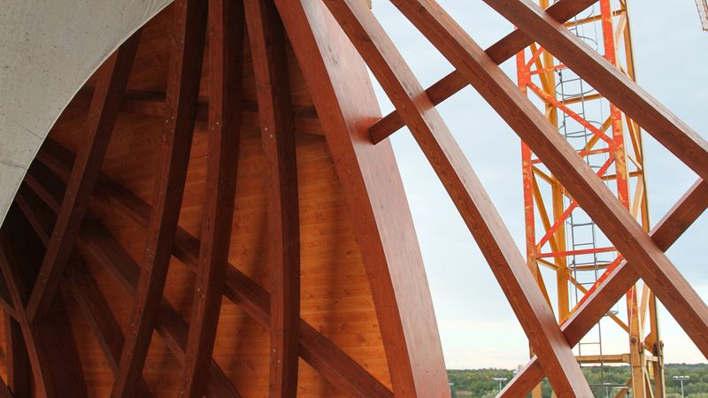 Fussballstadion Felcsút Rubner Holzbau Montage (7)