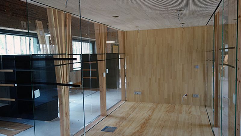 Pirmin Jung Güterbahnhof Remage Boxenmontage. Foto: Pirmin Jung