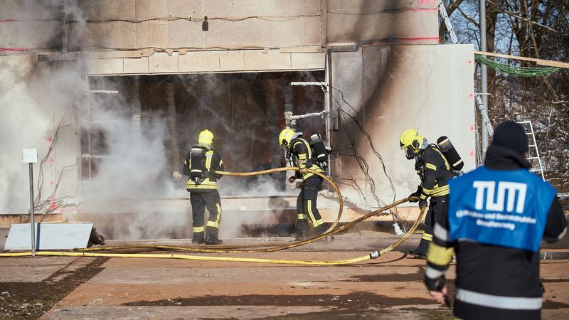TU München Brandversuch TIMpuls Garching 2021