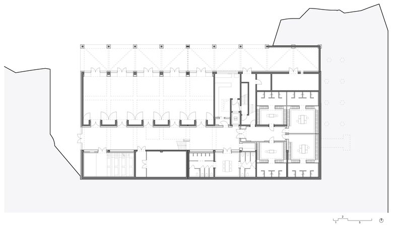 Clubhaus Golf Saint Apolliniare: Gartengeschoss. Plan: DeAarchitectes