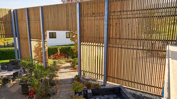 Freistehendes Fassadensystem 2019. Foto: Andreas Scholer / baustellenfotograf.de