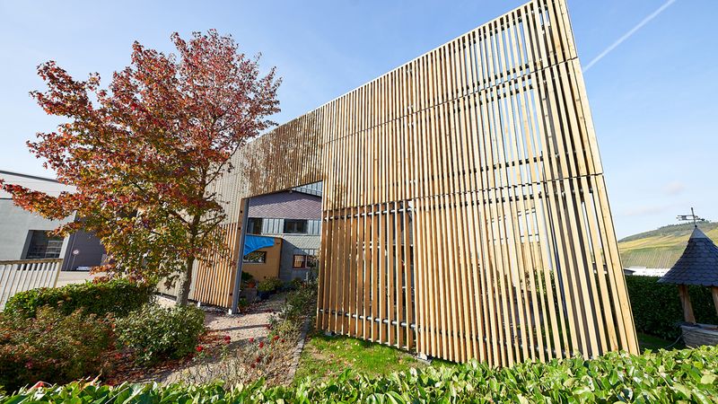 Freistehendes Fassadensystem 2019. Foto: Andreas Scholer / baustellenfotograf.de