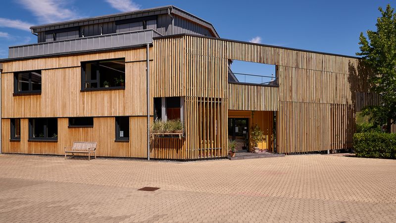 Freistehendes Fassadensystem 2020. Foto: Andreas Scholer / baustellenfotograf.de