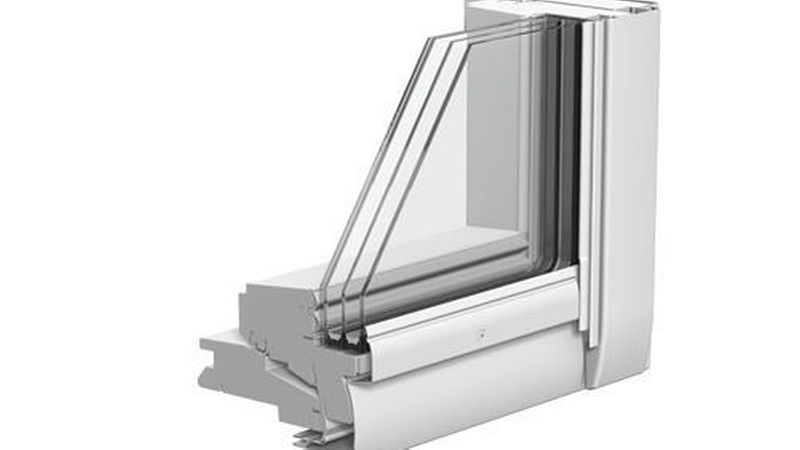 Dreifach verglaste Fenster dämmen noch besser, sind aber auch schwerer, was die Flügelgröße begrenzen kann. (Bild: Velux)
