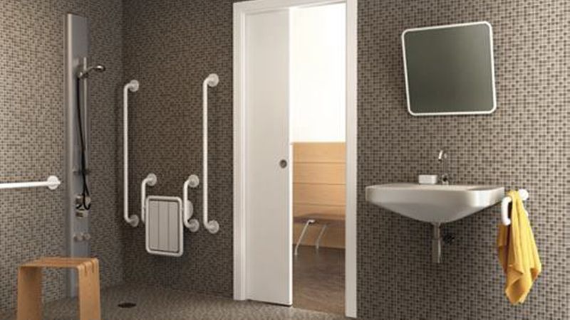 Schiebetüren sind platzsparend und weitgehend barrierefrei, sind in der Montage aber aufwändiger. (Bild: Eclisse)