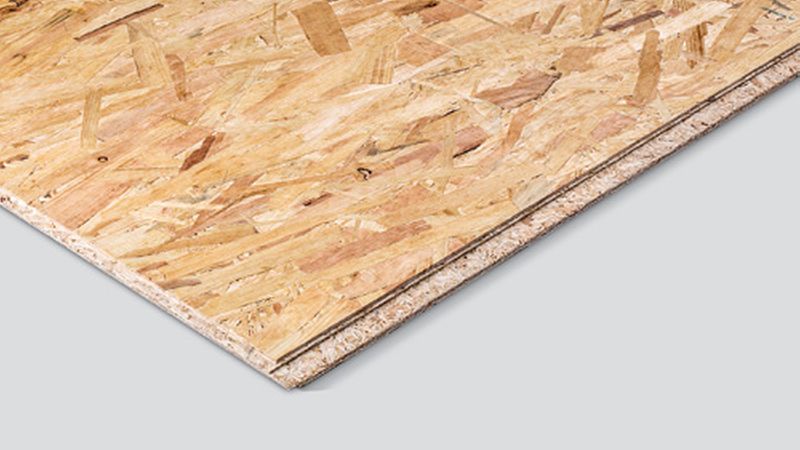 OSB-Platten mit einer Kombination aus Nut- und Federkante und einem Stufenfalz lassen sich wirtschaftlich verarbeiten.