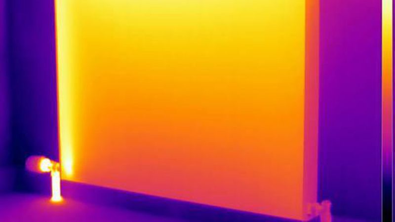 … drei verschiedenen Wärmebildkameras: FLIR C2 (links), FLIR T440 (Mitte) und FLIR T640 (rechts). (Bild: Flir Systems)