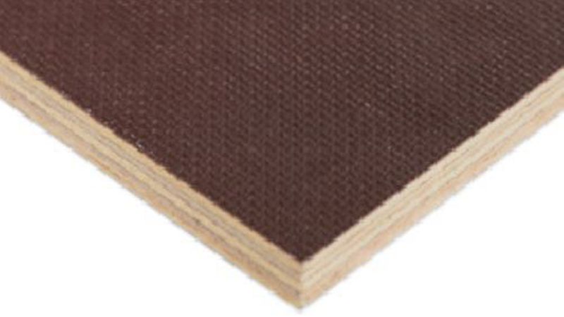 Siebdruckplatten sind werkseitig mit einer Schicht Phenolharz versehen, hier müssen nur die Kanten geschützt werden. (Bild: Westag & Getalit)