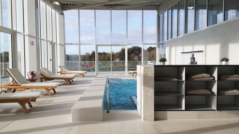 Das „Centre Aquatique Aqua N&S“ (2. Platz) biete, so die Jury, ein für eine „öffentliche Einrichtung ungewöhnlich hohes ästhetisches Niveau.“