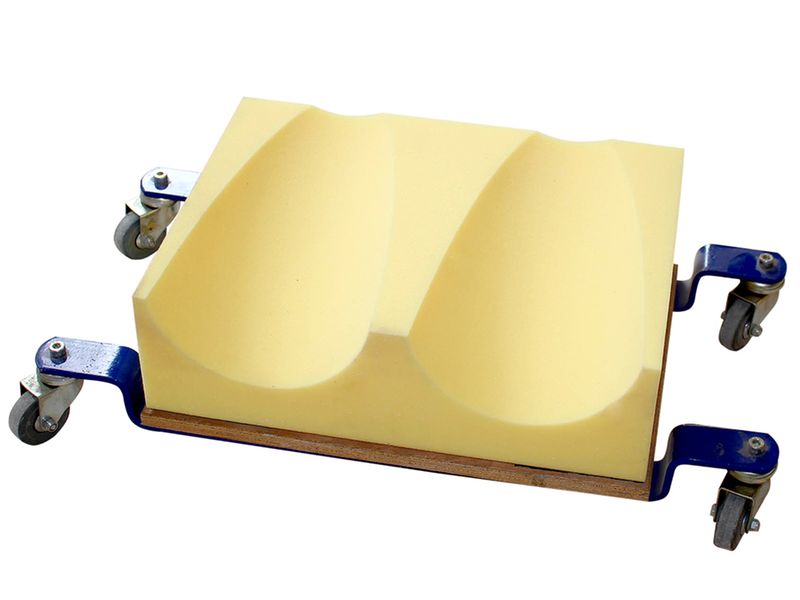 Der Knieroller „Comfort“ von Karl Dahm. Weitere Infos finden Sie 
    <a class="content-link" href="https://www.karldahm.com/" target="_blank" title="Unternehmenswebsite von Karl Dahm" rel="noopener">hier</a>
!