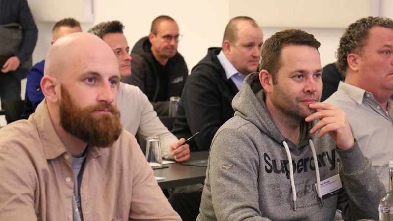 Aufmerksame Zuhörer einer Veranstaltung