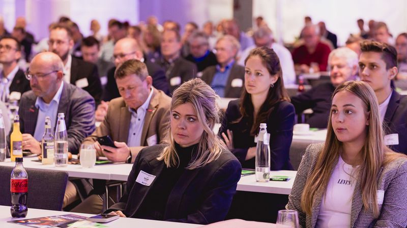 Teilnehmer eines Vortages auf dem Metallkongress 2024. Quelle: Stefan Bausewein