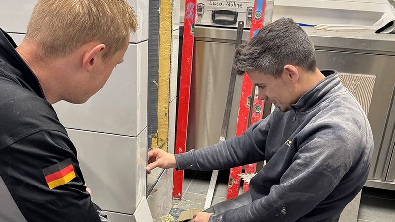 Betreute das Team bei Sopro: Bunsdestrainer Tim Welberg mit Luca Kühne